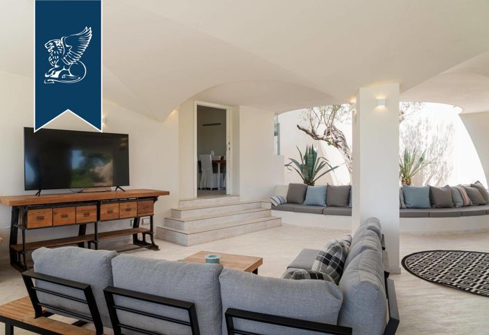 Image No.21-5 Bed Villa for sale