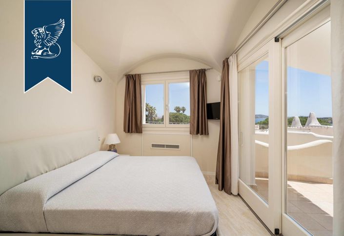 Image No.37-5 Bed Villa for sale