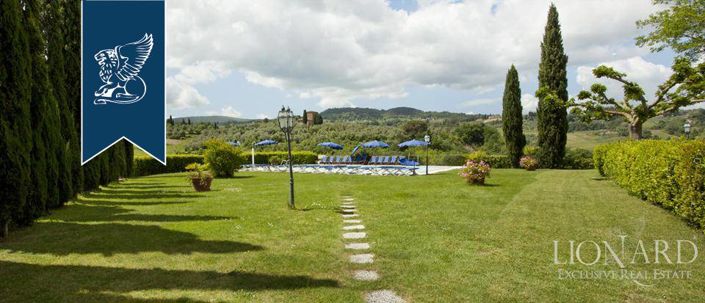 Image No.21-12 Bed Farmhouse for sale