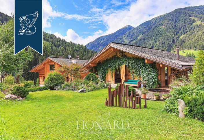 Image No.6-5 Bed Villa for sale