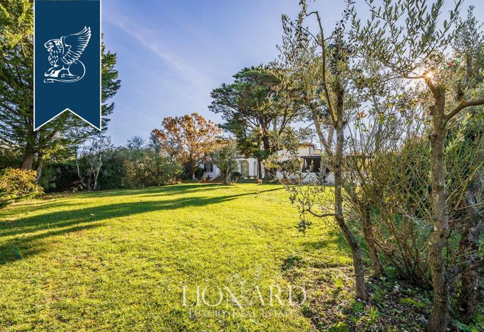 Image No.7-6 Bed Villa for sale