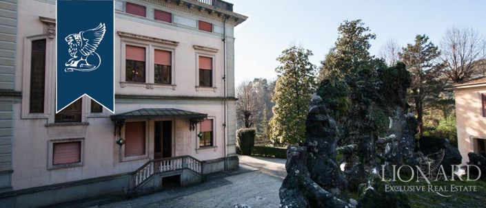 Image No.20-5 Bed Villa for sale