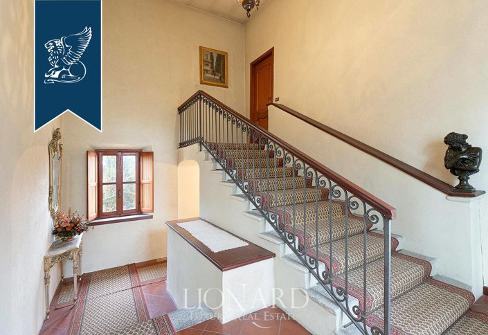 Image No.36-10 Bed Property for sale