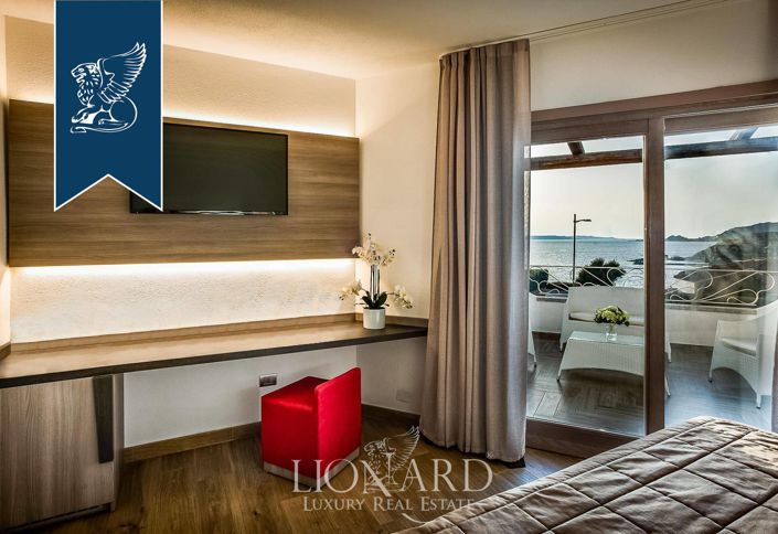 Image No.23-92 Bed Hotel for sale