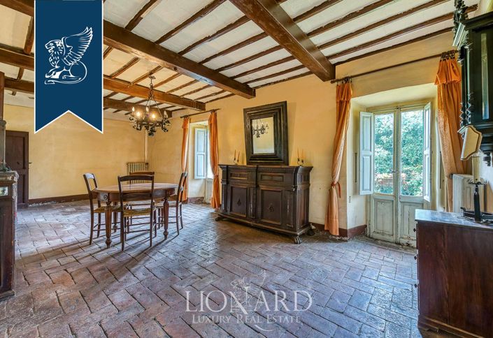 Image No.33-10 Bed Villa for sale