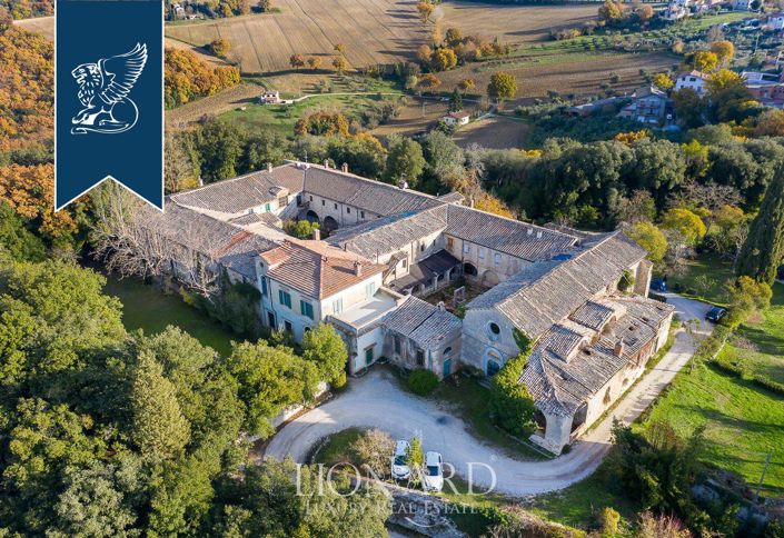 Image No.43-10 Bed Villa for sale