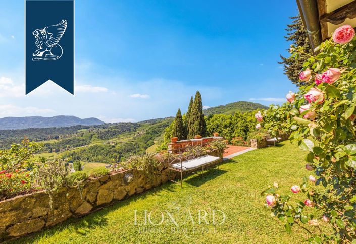 Image No.16-12 Bed Villa for sale