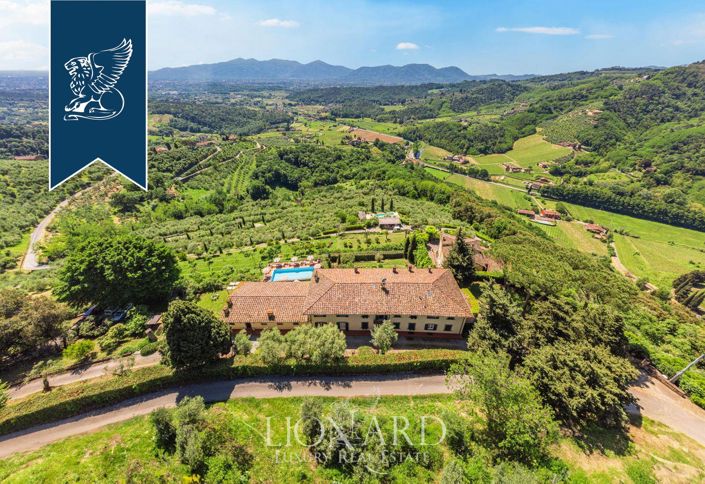 Image No.3-12 Bed Villa for sale