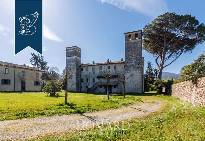 Image No.10-Villa for sale