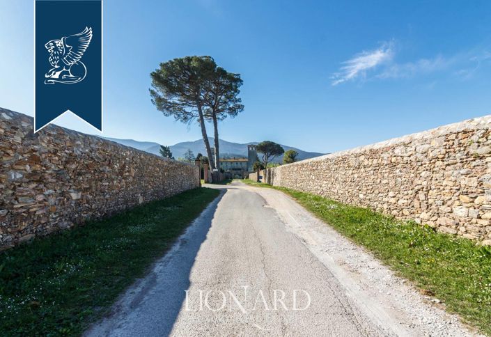 Image No.16-Villa for sale