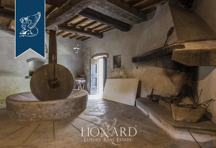 Image No.24-9 Bed Villa for sale