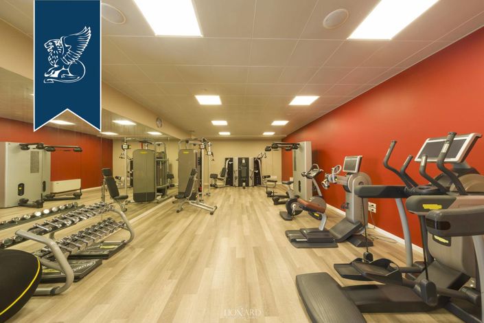 Image No.13-11 Bed Villa for sale