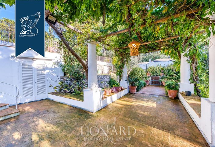 Image No.4-4 Bed Villa for sale