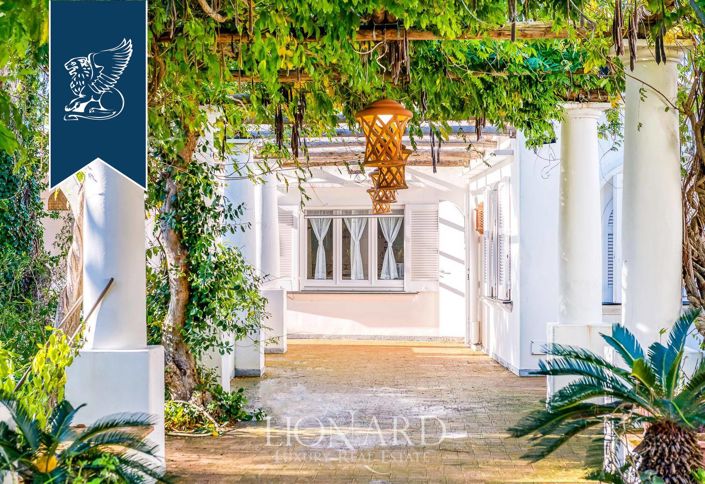 Image No.7-4 Bed Villa for sale