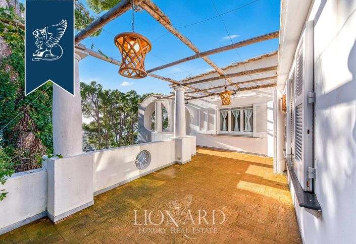 Image No.9-4 Bed Villa for sale