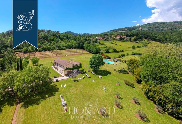 Image No.2-5 Bed Country House for sale