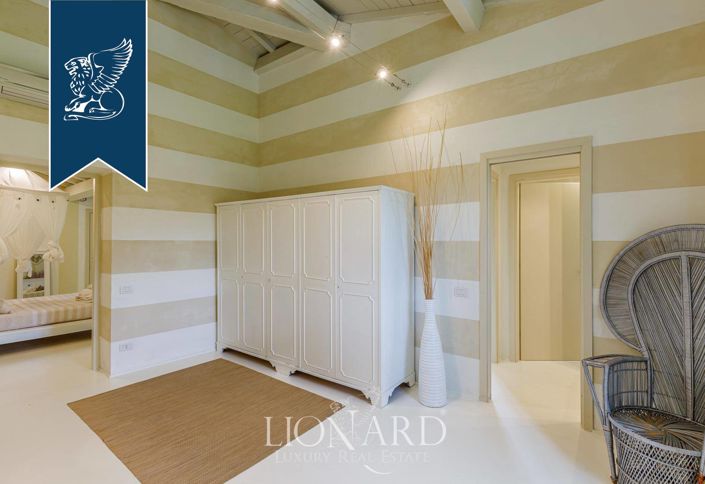 Image No.49-5 Bed Country House for sale