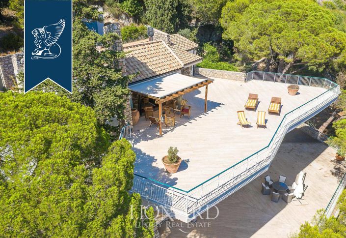 Image No.13-7 Bed Villa for sale