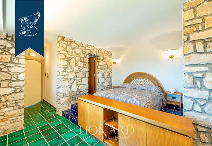 Image No.47-7 Bed Villa for sale