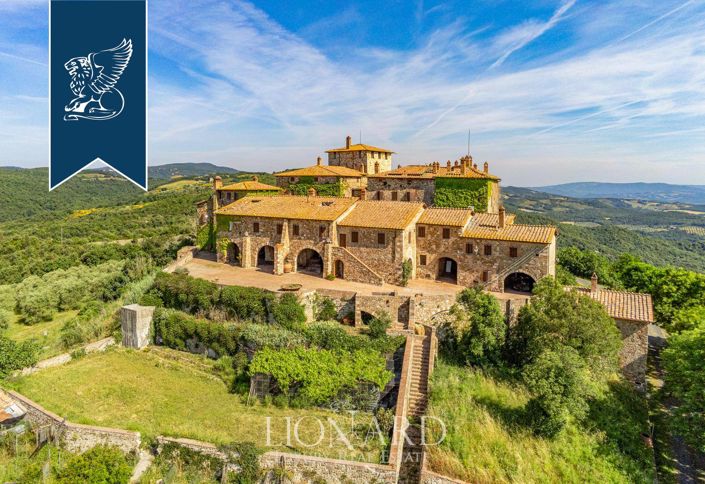 Image No.3-20 Bed Property for sale