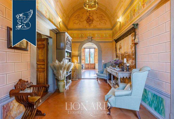 Image No.14-14 Bed Villa for sale