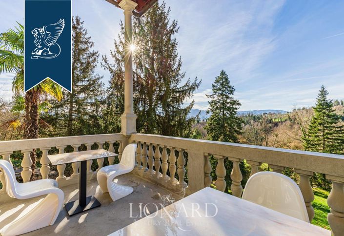 Image No.12-14 Bed Villa for sale