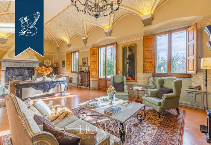 Image No.18-14 Bed Villa for sale