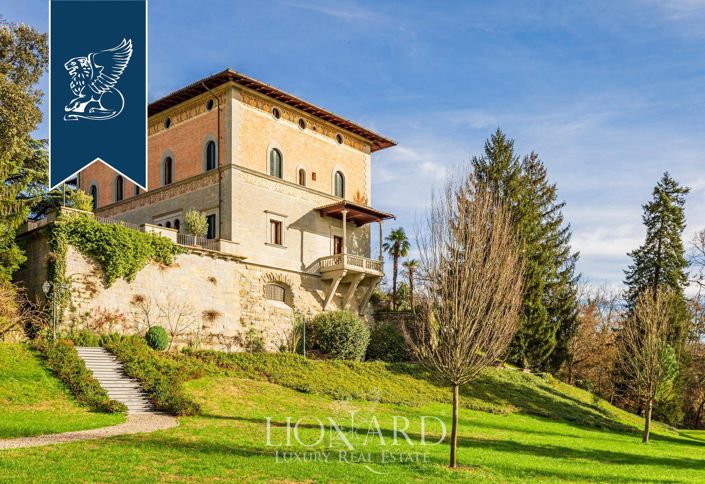 Image No.3-14 Bed Villa for sale