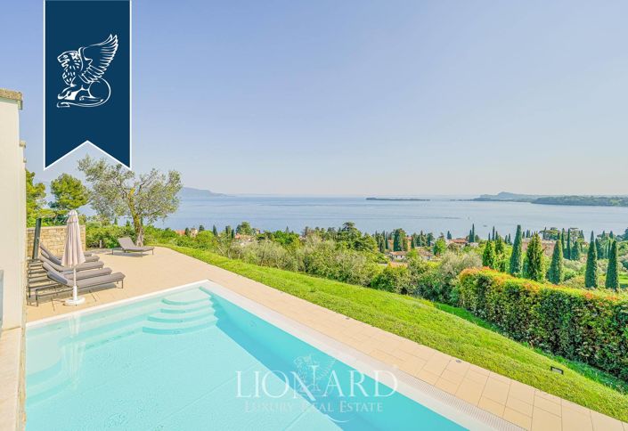 Image No.6-7 Bed Villa for sale