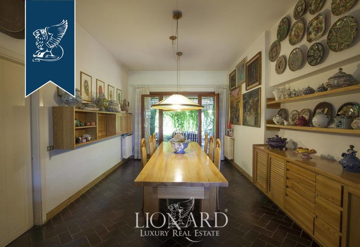 Image No.38-5 Bed Villa for sale