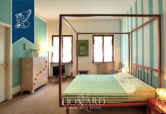 Image No.43-5 Bed Villa for sale