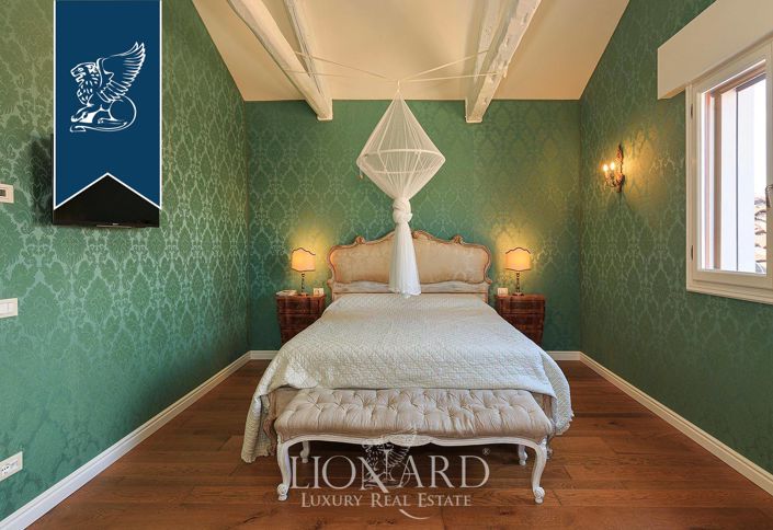 Image No.19-4 Bed Apartment for sale