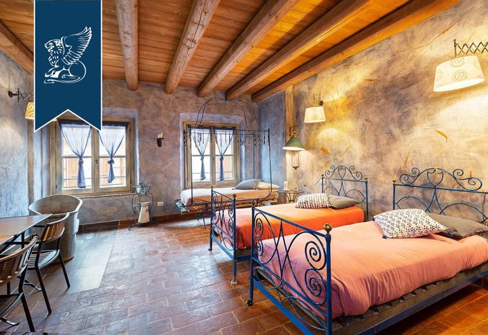 Image No.30-10 Bed Hotel for sale