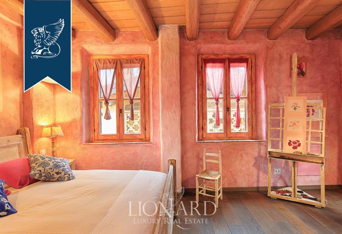 Image No.34-10 Bed Hotel for sale