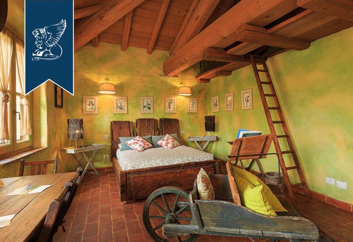 Image No.47-10 Bed Hotel for sale