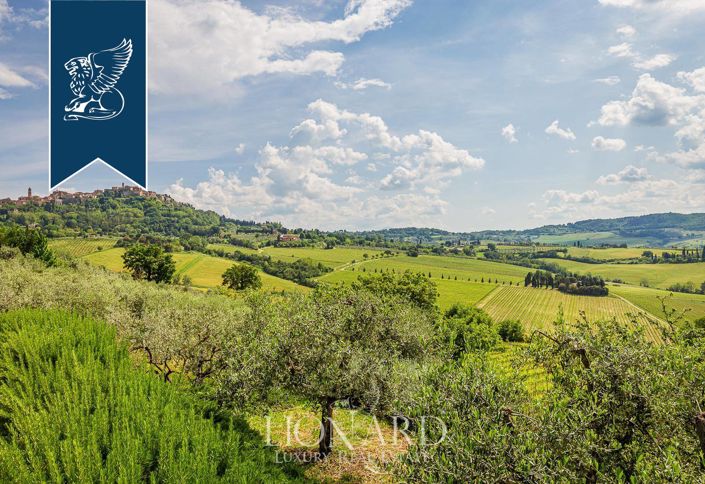 Image No.20-8 Bed Hotel for sale