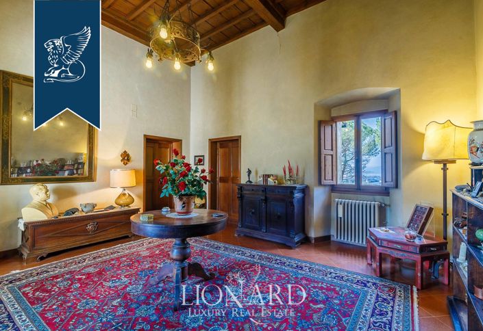 Image No.26-10 Bed Villa for sale