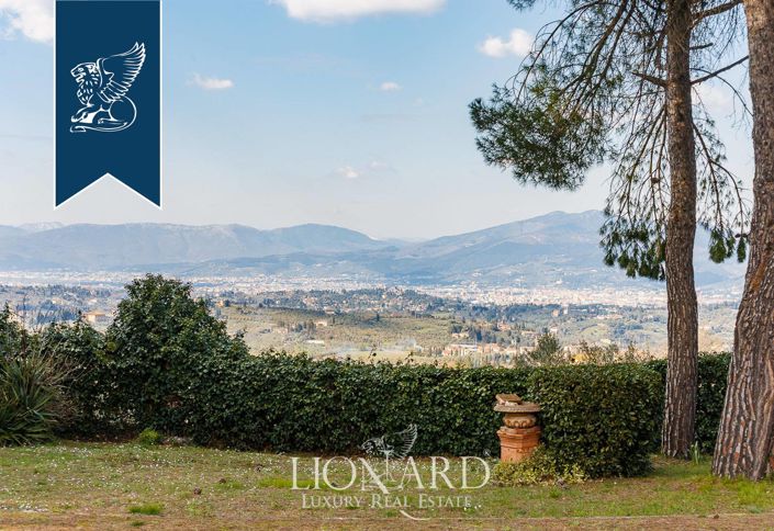 Image No.34-10 Bed Villa for sale