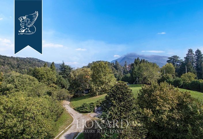 Image No.2-13 Bed Villa for sale