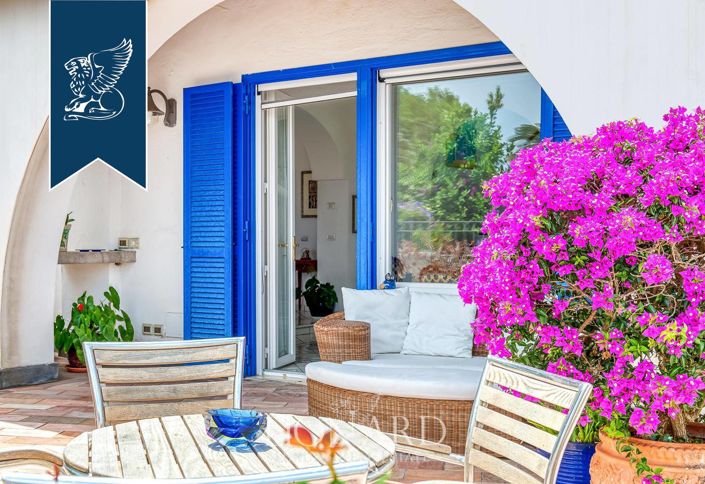 Image No.7-5 Bed Villa for sale