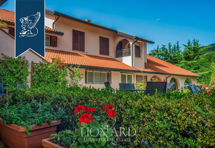 Image No.9-106 Bed Hotel for sale