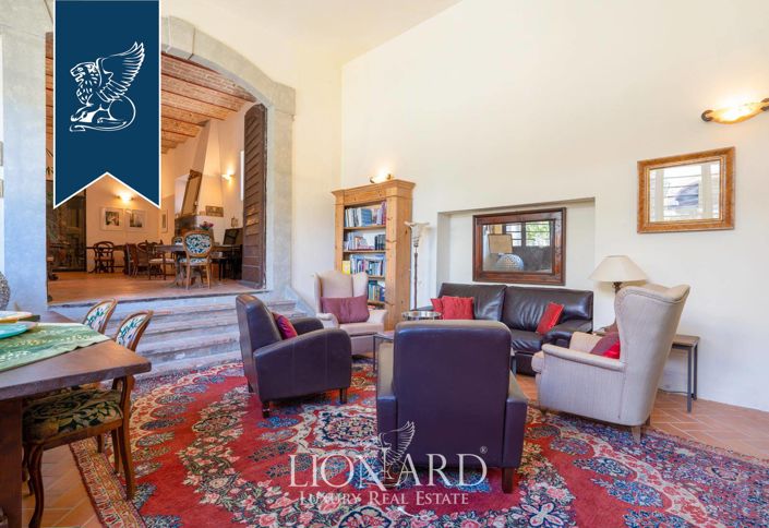 Image No.27-13 Bed Farmhouse for sale