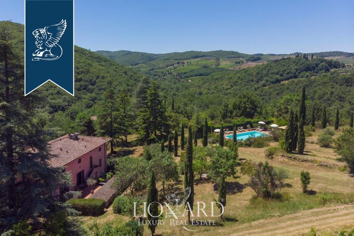 Image No.3-13 Bed Farmhouse for sale