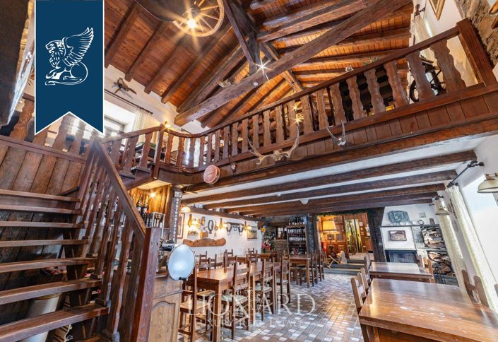 Image No.12-15 Bed Hotel for sale