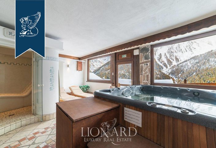 Image No.19-15 Bed Hotel for sale