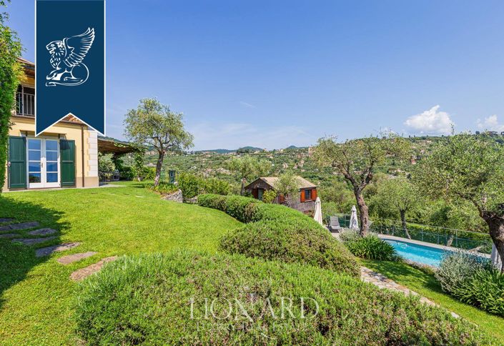 Image No.10-6 Bed Villa for sale