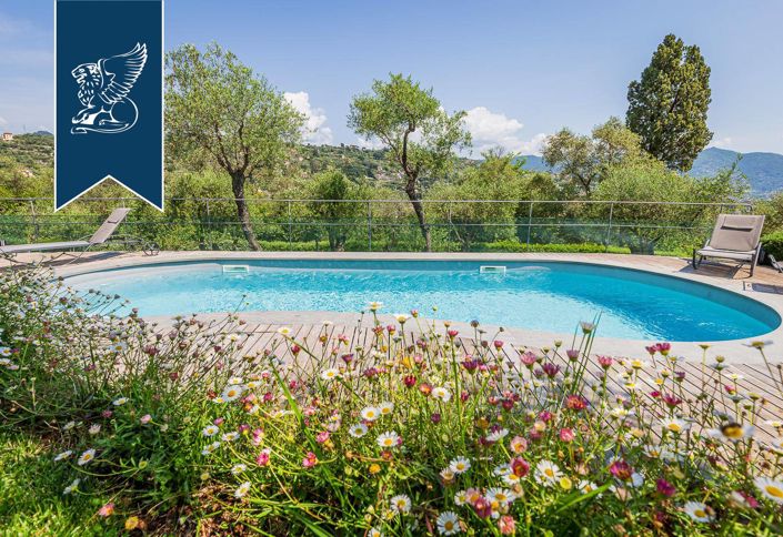 Image No.17-6 Bed Villa for sale