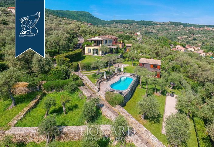 Image No.5-6 Bed Villa for sale