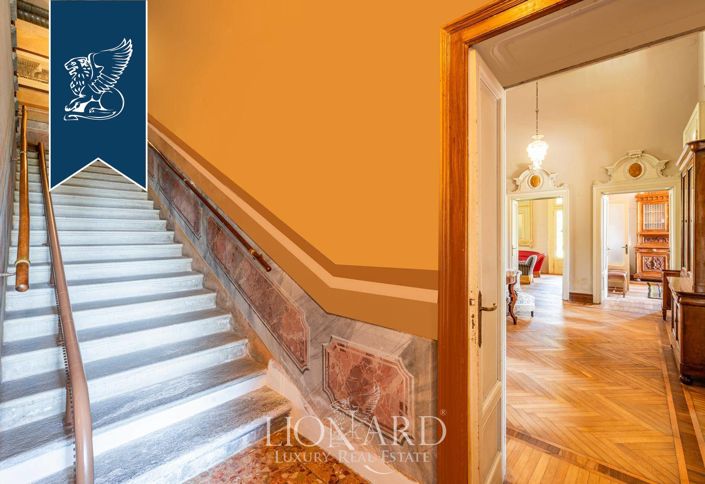 Image No.19-7 Bed Villa for sale