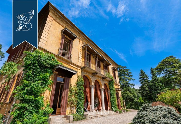 Image No.4-7 Bed Villa for sale